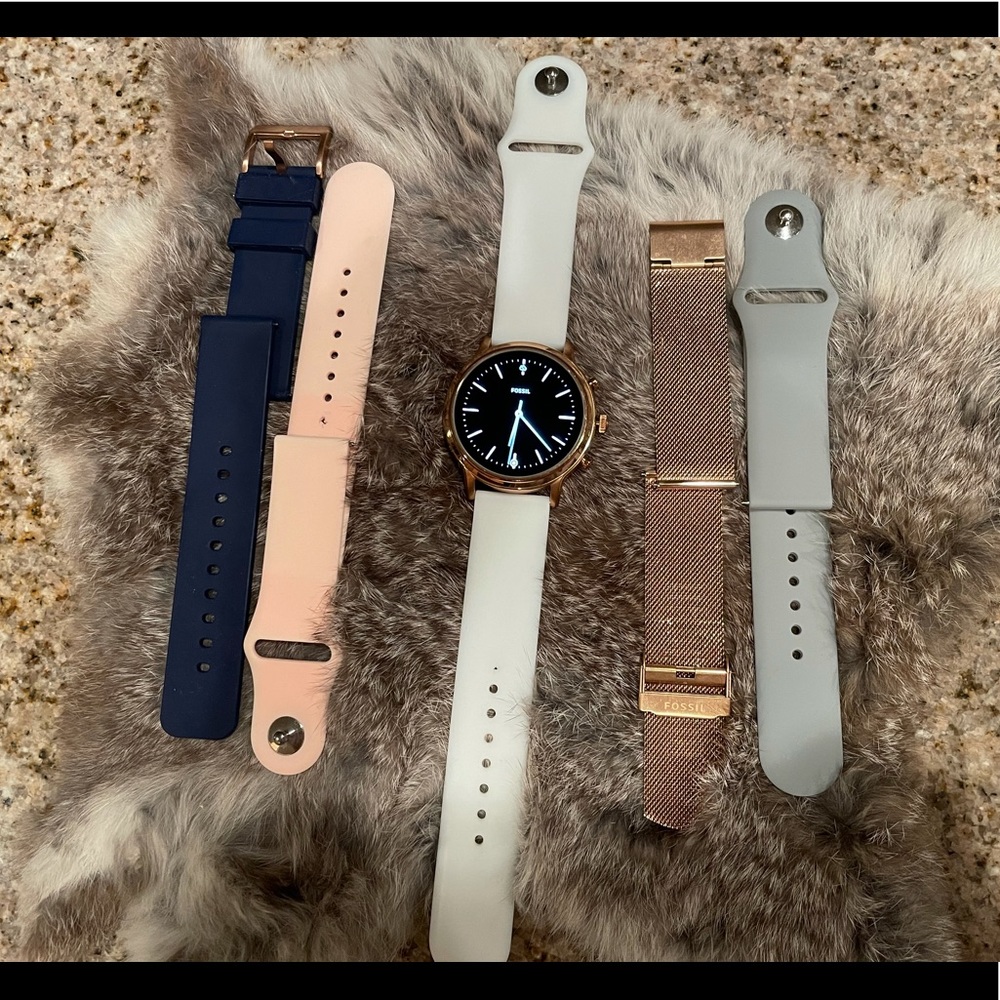 Rose Gold Fossil Gen 5 Julianna Smartwatch